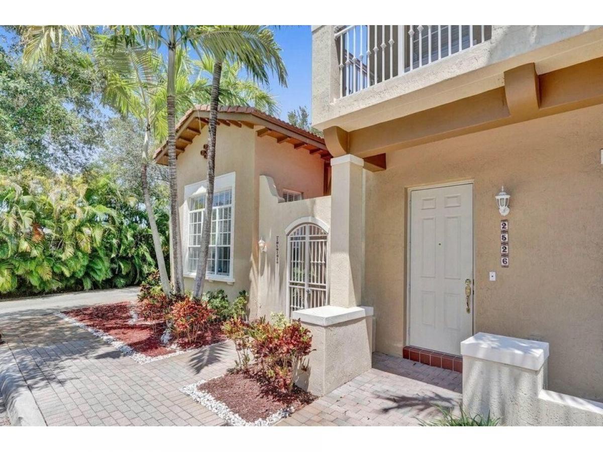 Picture of Home For Sale in Boynton Beach, Florida, United States