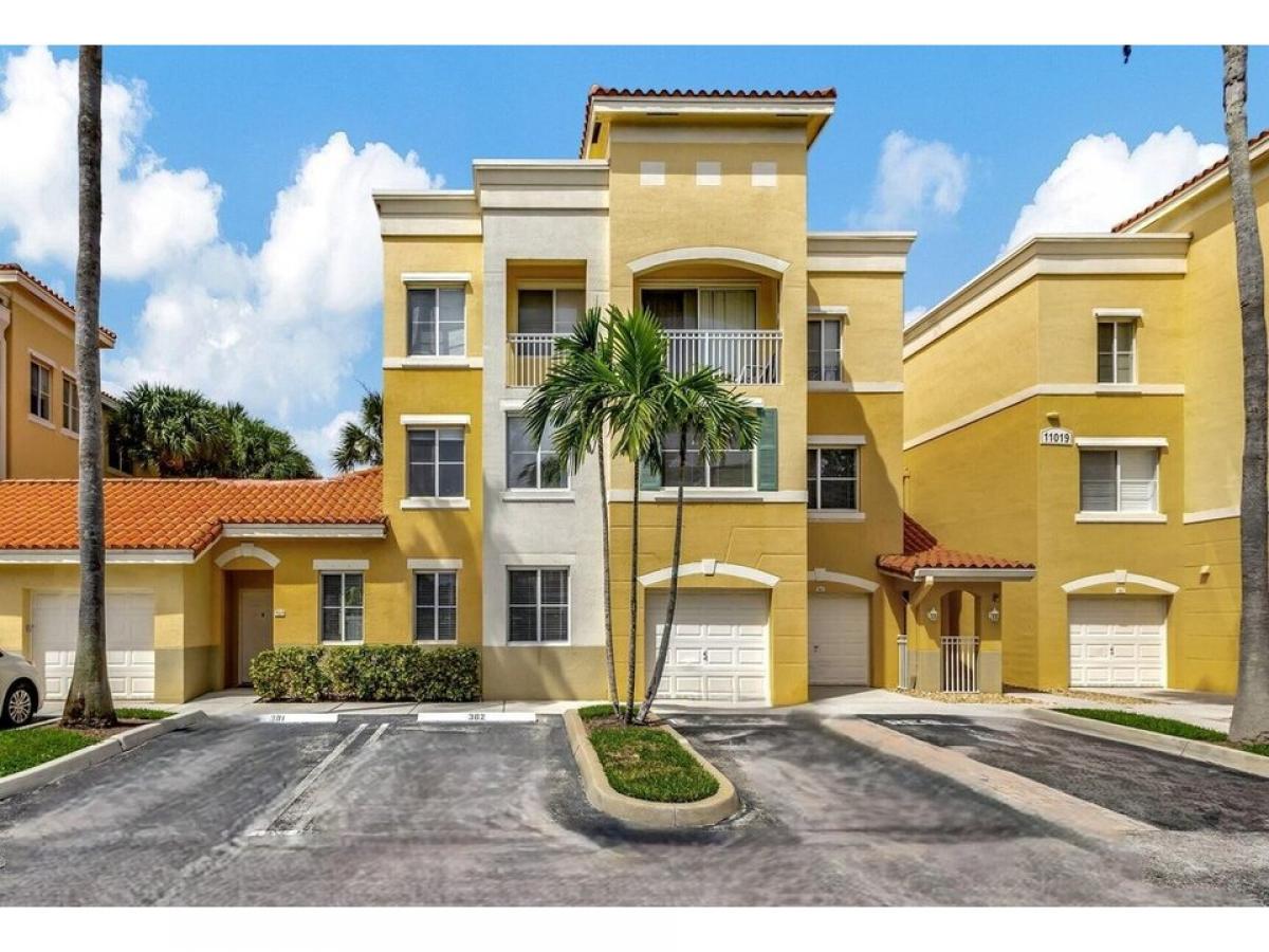 Picture of Home For Sale in Palm Beach Gardens, Florida, United States