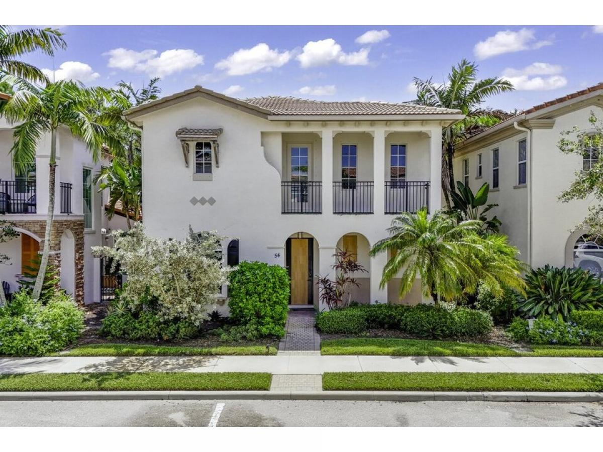 Picture of Home For Sale in Palm Beach Gardens, Florida, United States