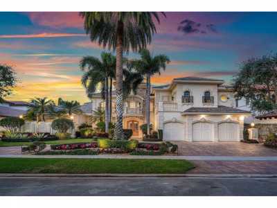 Home For Sale in Delray Beach, Florida