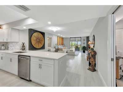 Home For Sale in Boca Raton, Florida