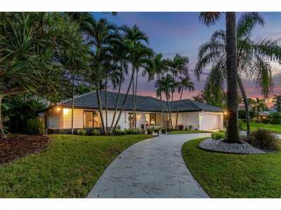 Home For Sale in Deerfield Beach, Florida