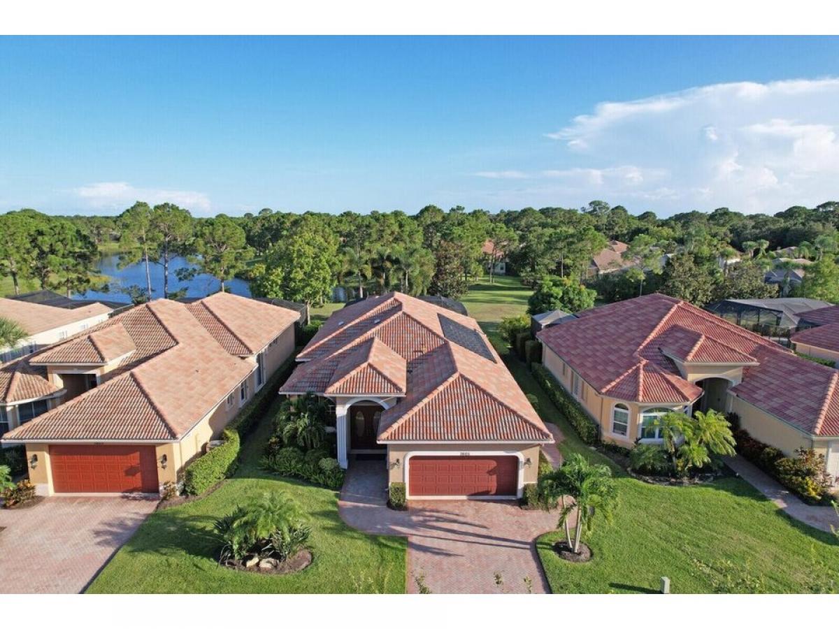 Picture of Home For Sale in Port Saint Lucie, Florida, United States