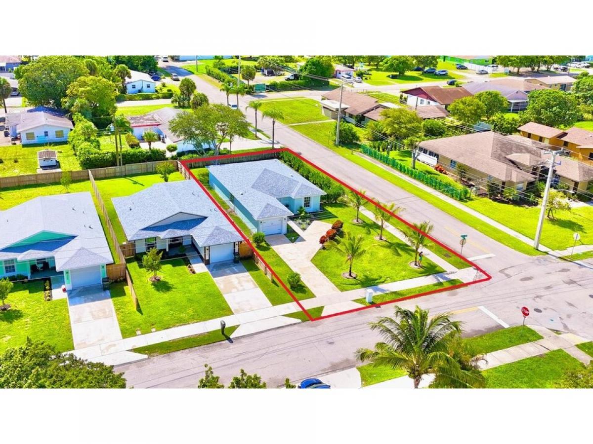 Picture of Home For Sale in Delray Beach, Florida, United States