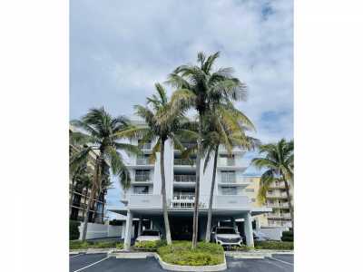 Home For Rent in South Palm Beach, Florida