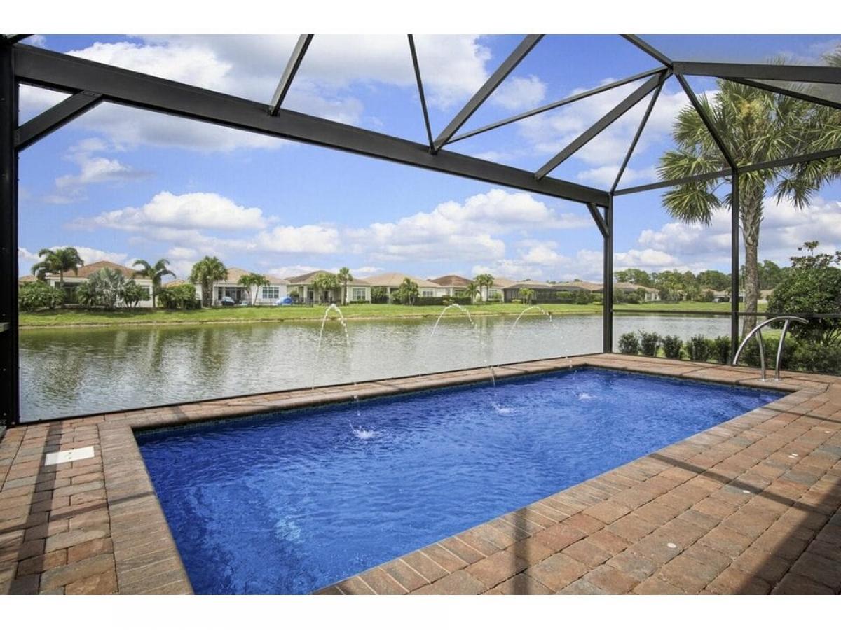 Picture of Home For Sale in Port Saint Lucie, Florida, United States