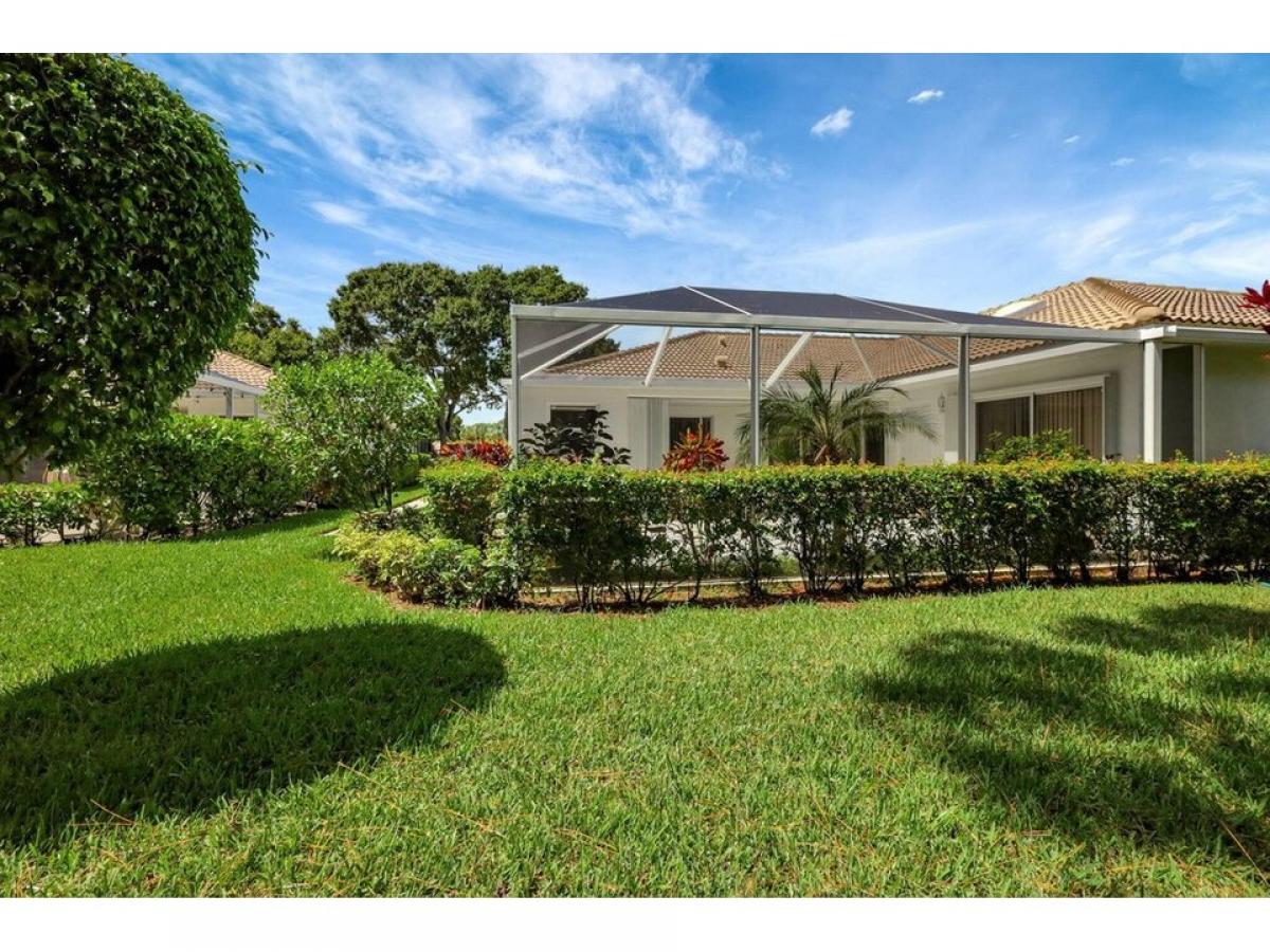 Picture of Home For Sale in Palm Beach Gardens, Florida, United States