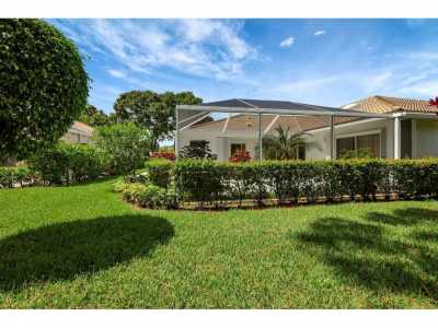 Home For Sale in Palm Beach Gardens, Florida