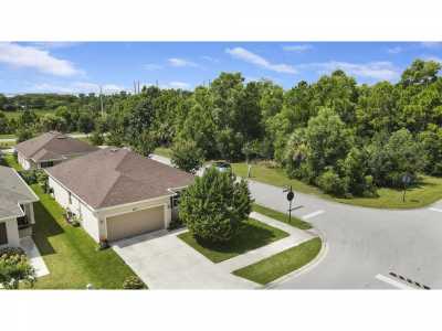 Home For Sale in Port Saint Lucie, Florida