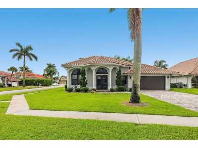 Home For Sale in Boca Raton, Florida