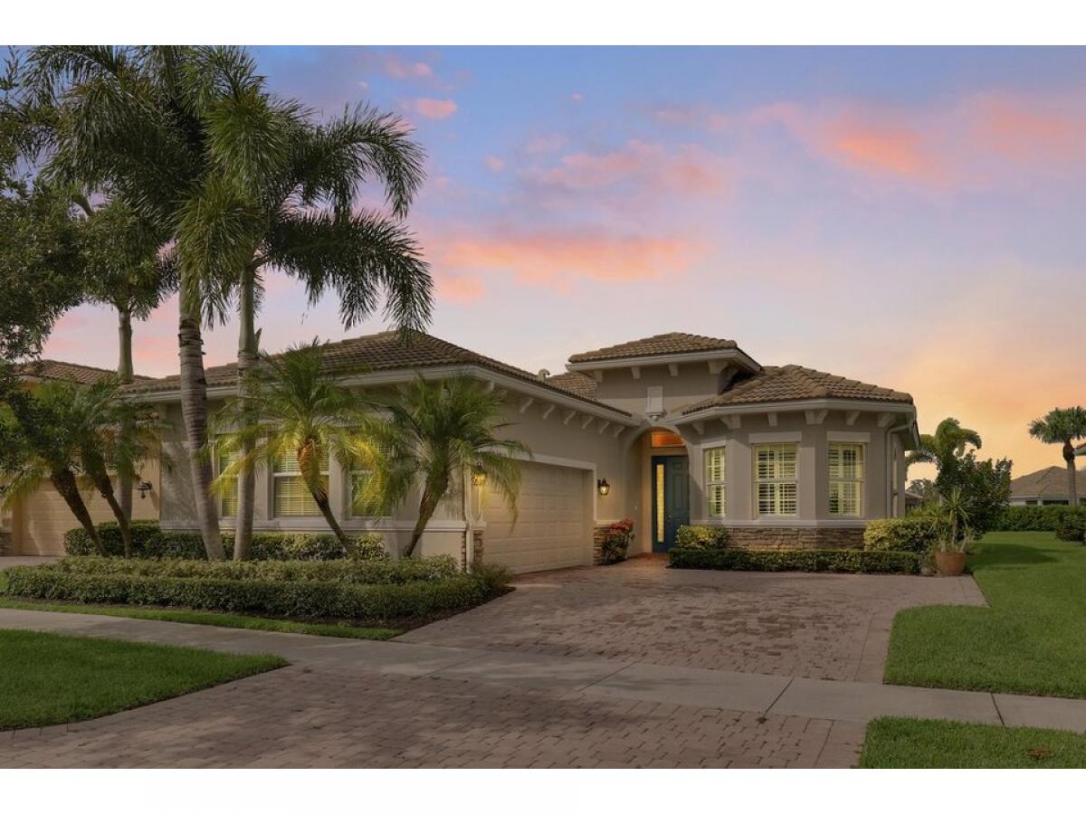 Picture of Home For Sale in Port Saint Lucie, Florida, United States