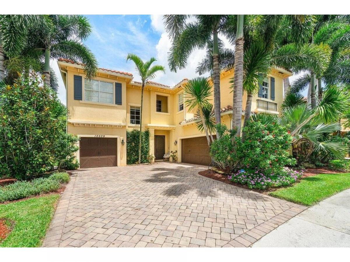 Picture of Home For Sale in Wellington, Florida, United States