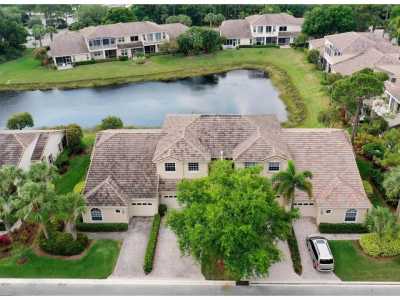 Home For Sale in Port Saint Lucie, Florida