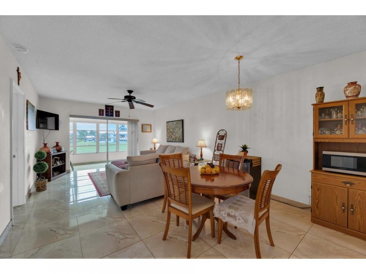 Picture of Home For Sale in Pompano Beach, Florida, United States