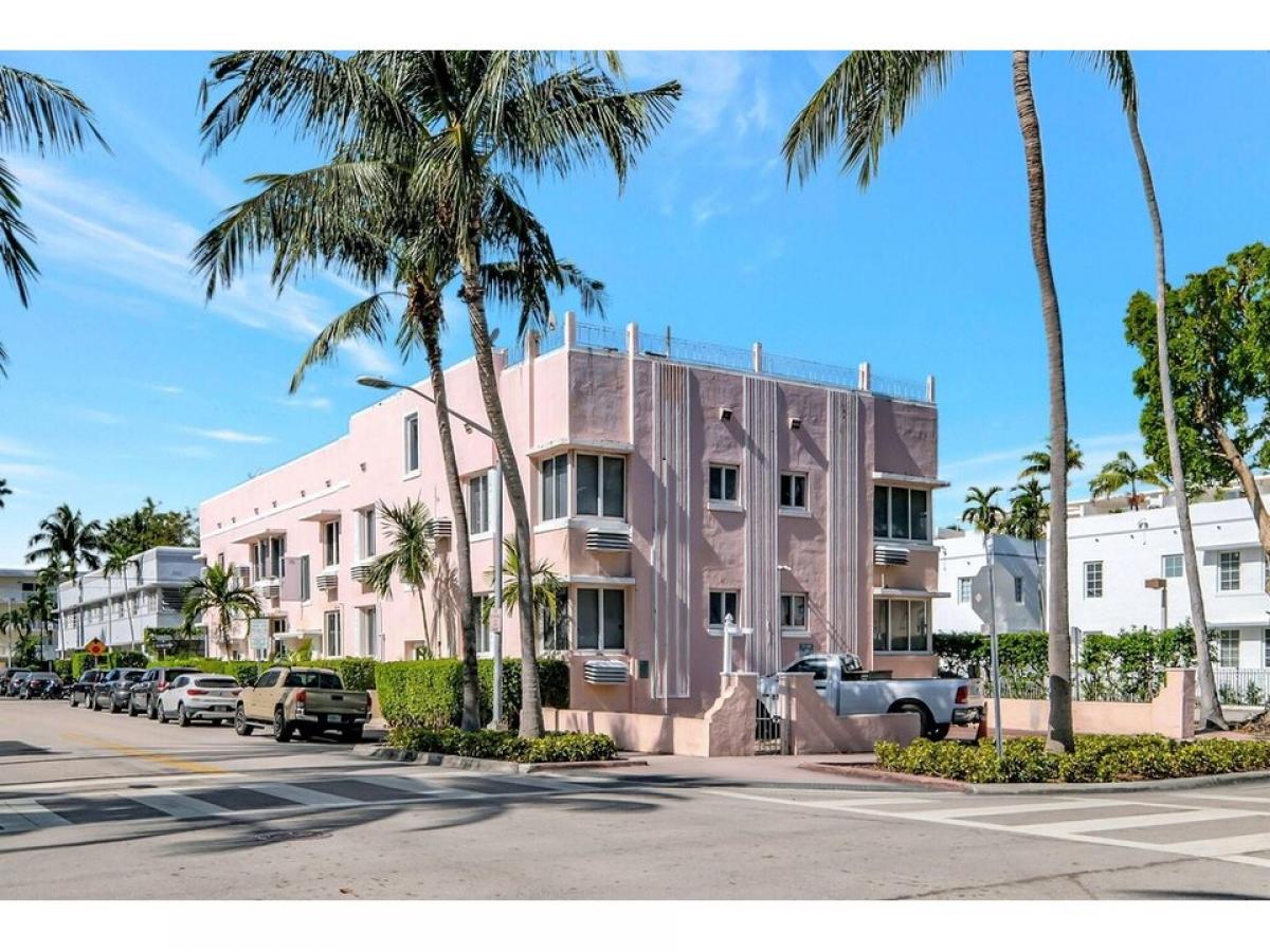 Picture of Home For Sale in Miami Beach, Florida, United States