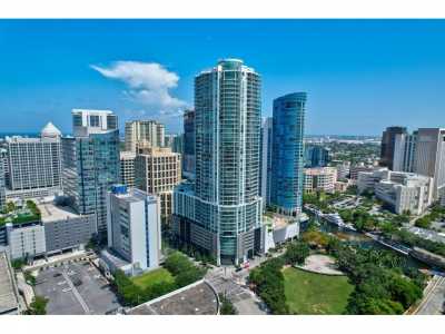 Home For Sale in Fort Lauderdale, Florida