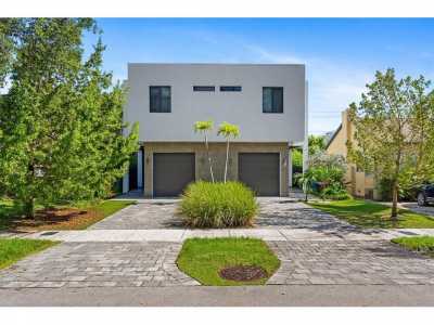 Home For Sale in Fort Lauderdale, Florida