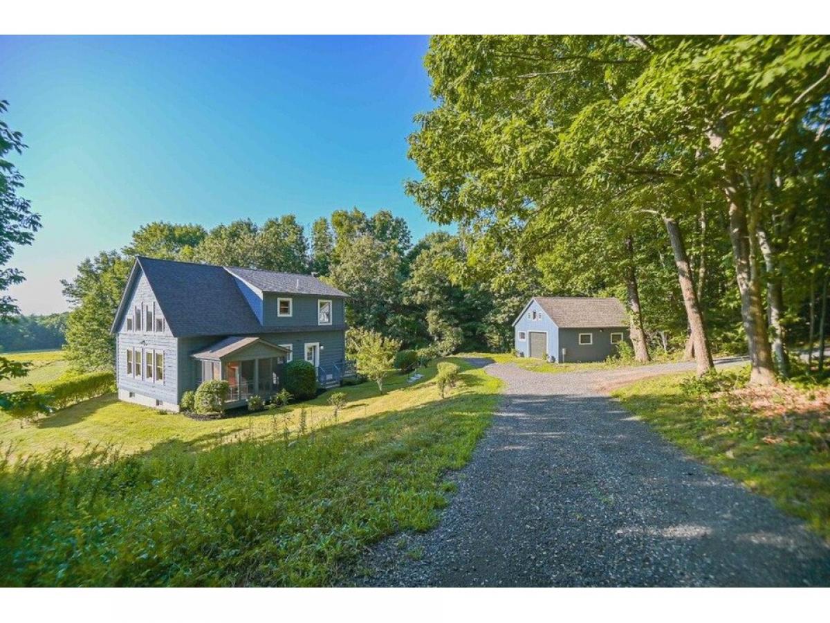 Picture of Home For Sale in York, Maine, United States