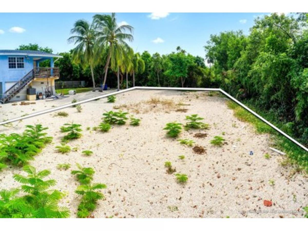 Picture of Residential Land For Sale in Marathon, Florida, United States