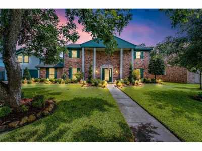 Home For Sale in Baytown, Texas