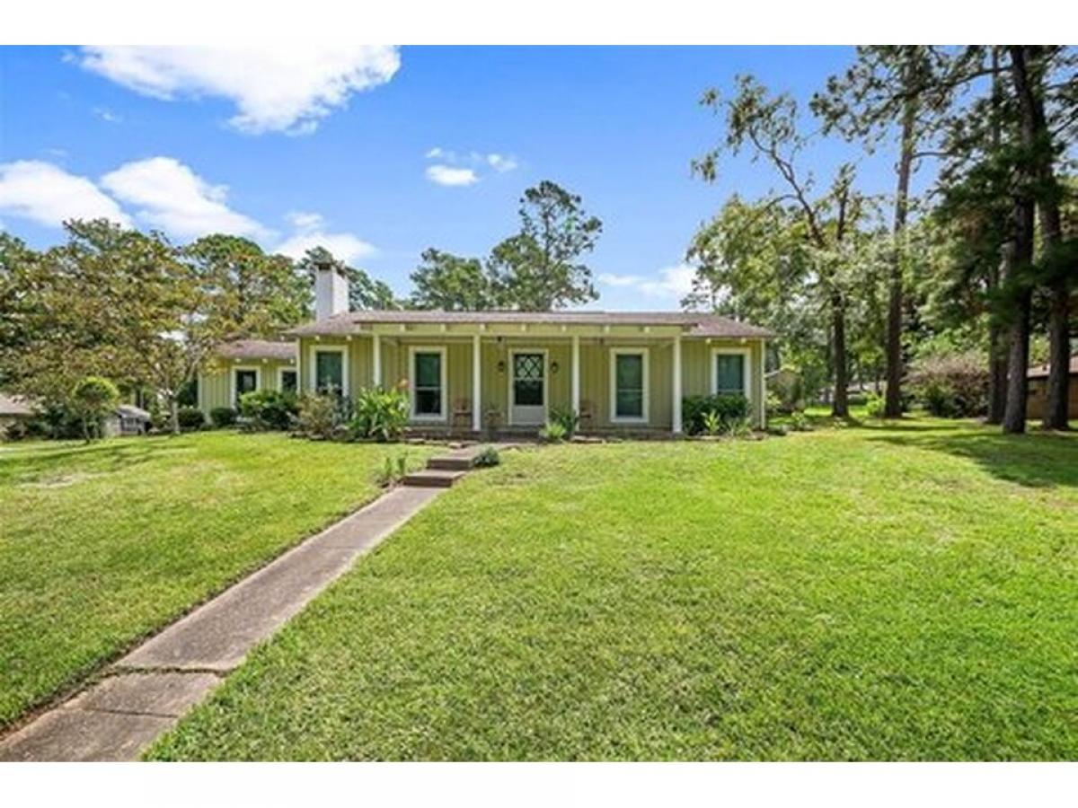 Picture of Home For Sale in Livingston, Texas, United States