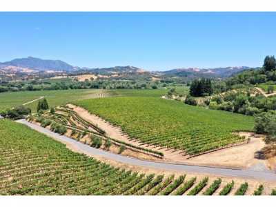 Home For Sale in Healdsburg, California