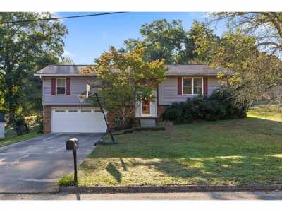 Home For Sale in Hixson, Tennessee