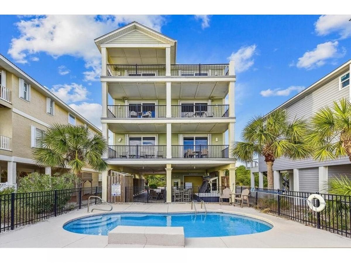 Picture of Home For Sale in Saint George Island, Florida, United States