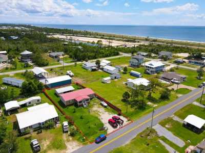 Home For Sale in Port Saint Joe, Florida