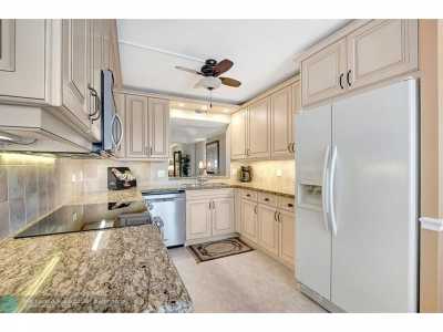 Home For Sale in Boca Raton, Florida