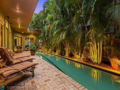 Home For Sale in Fort Lauderdale, Florida