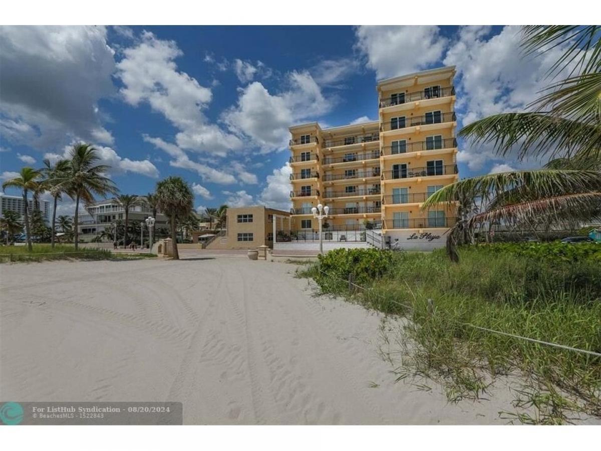 Picture of Home For Sale in Hollywood, Florida, United States