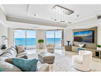 Home For Sale in Lauderdale by the Sea, Florida