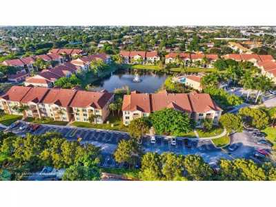 Home For Rent in Boynton Beach, Florida