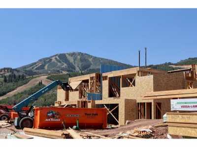 Home For Sale in Mayflower Mountain, Utah