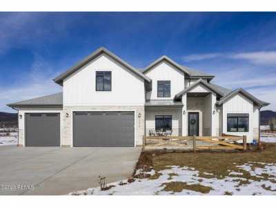 Home For Sale in Oakley, Utah