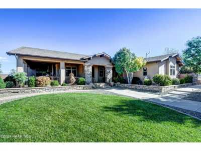 Home For Sale in Prescott Valley, Arizona