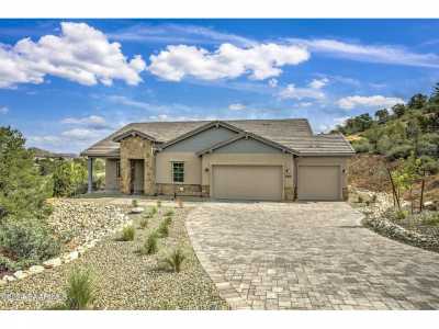 Home For Sale in Prescott, Arizona