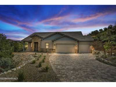 Home For Sale in Prescott, Arizona