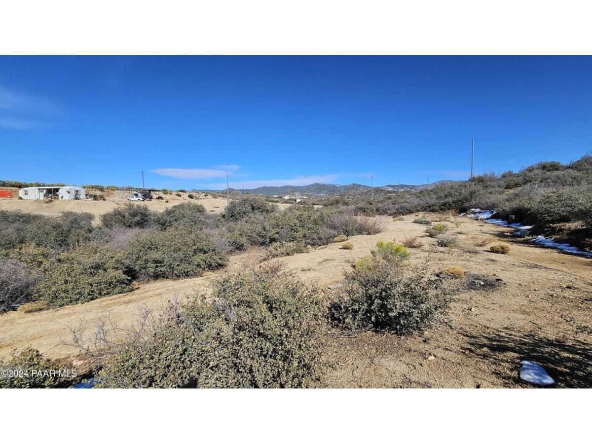 Picture of Residential Land For Sale in Kirkland, Arizona, United States