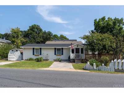 Home For Sale in Kill Devil Hills, North Carolina