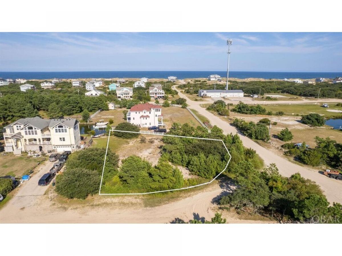 Picture of Residential Land For Sale in Corolla, North Carolina, United States