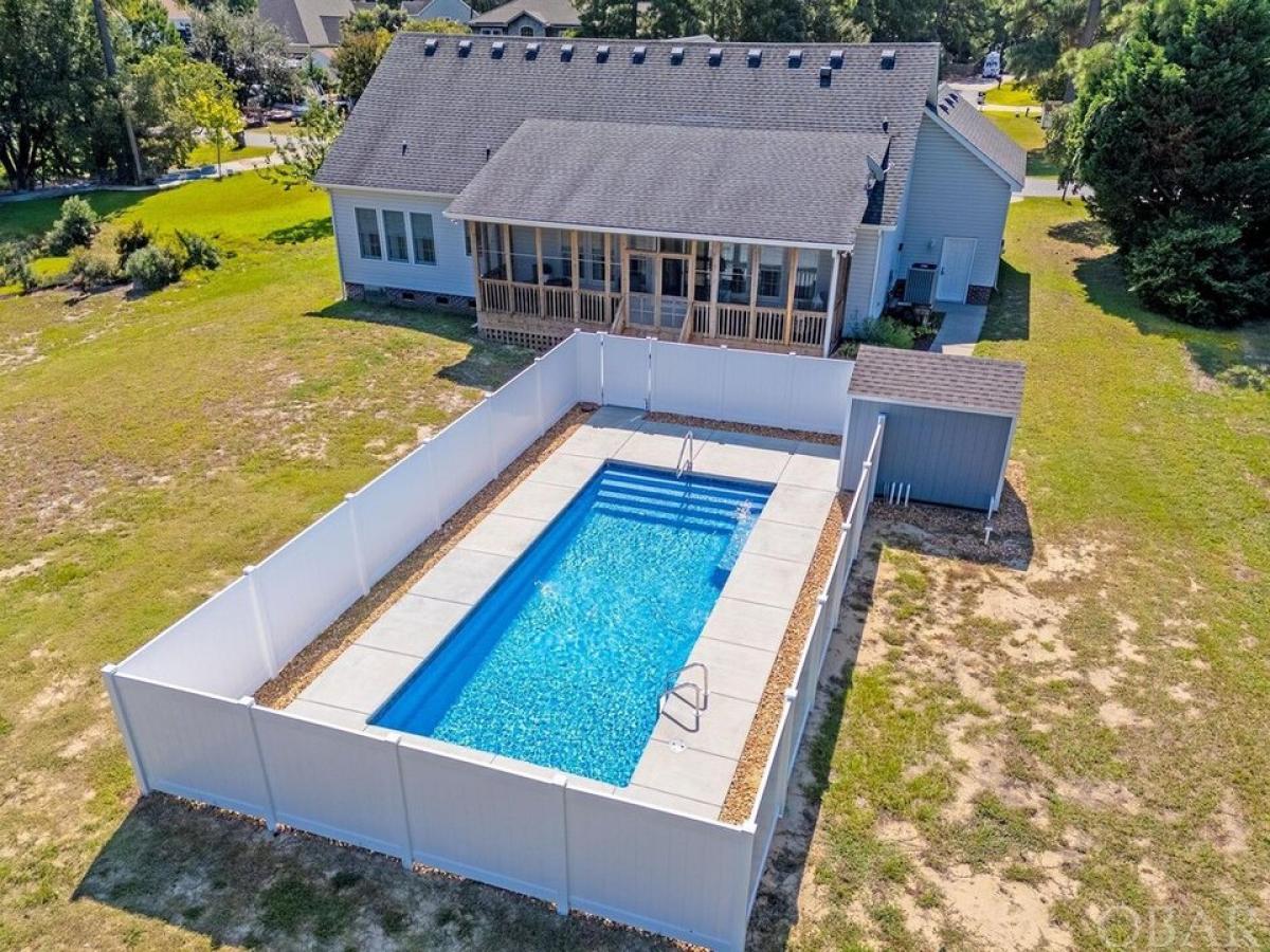 Picture of Home For Sale in Kill Devil Hills, North Carolina, United States