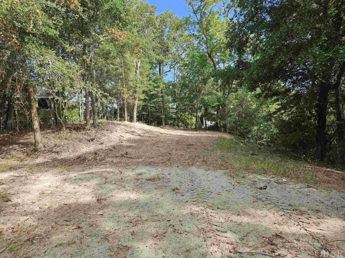 Picture of Residential Land For Sale in Kill Devil Hills, North Carolina, United States