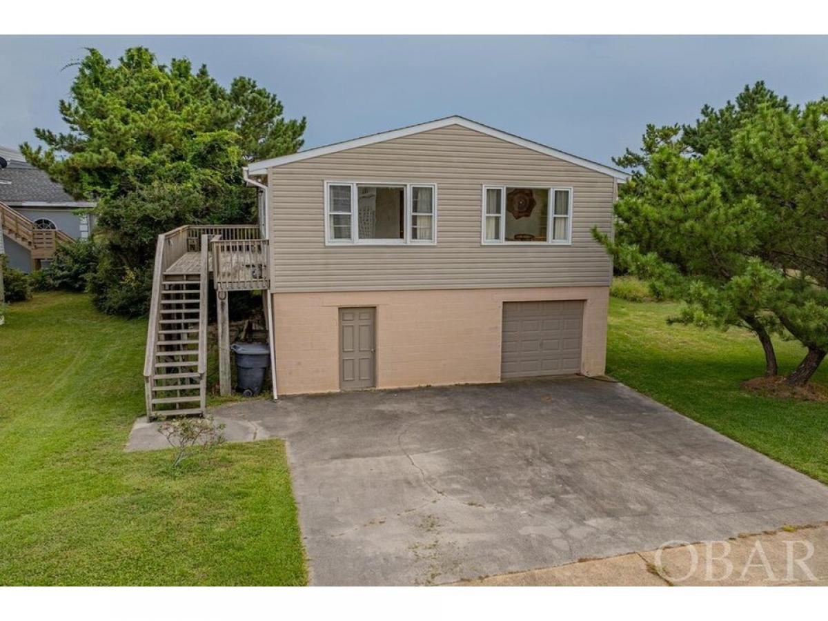 Picture of Home For Sale in Kill Devil Hills, North Carolina, United States