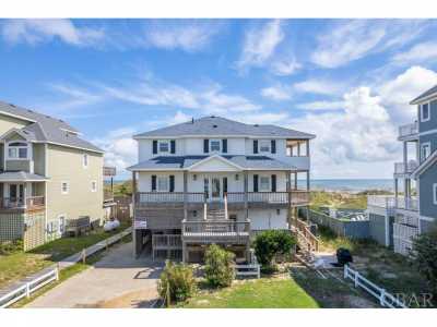 Home For Sale in Hatteras, North Carolina