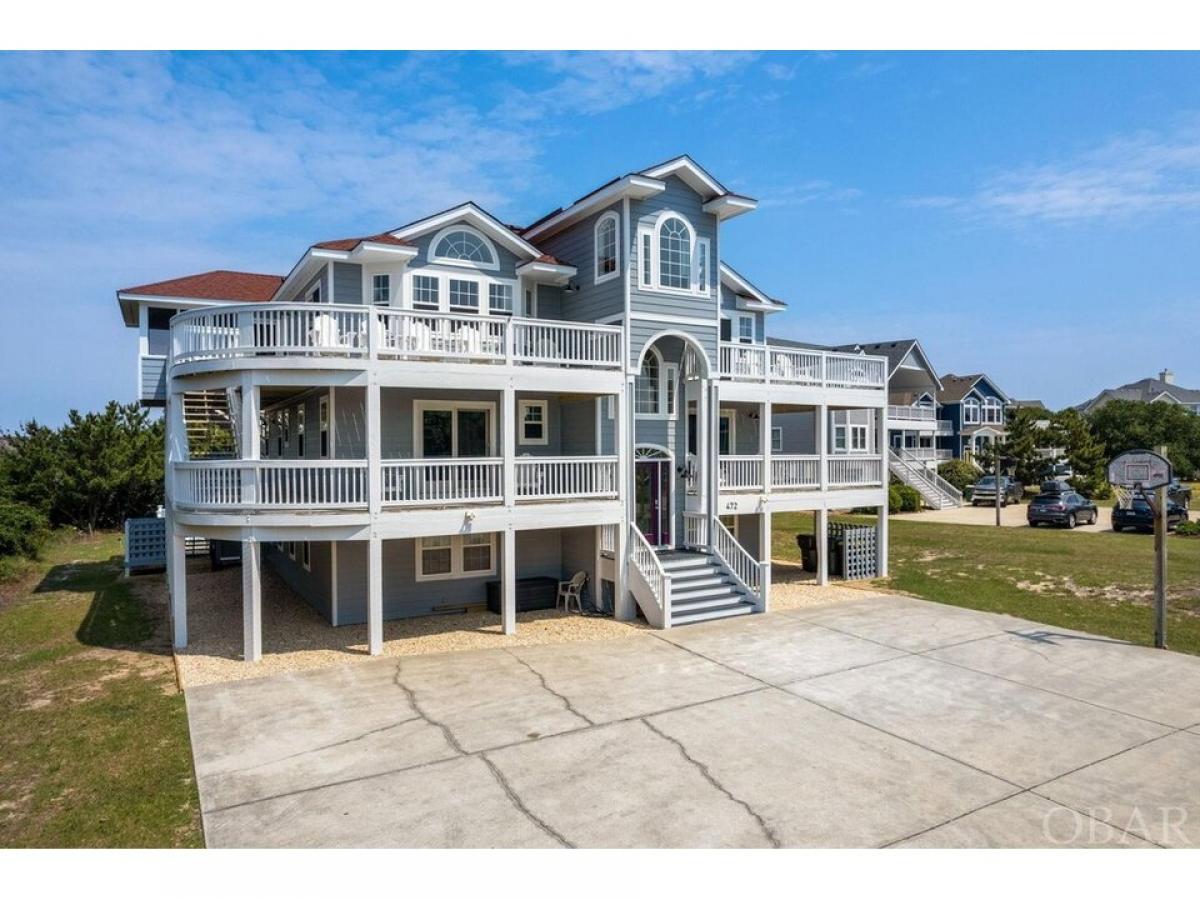 Picture of Home For Sale in Corolla, North Carolina, United States