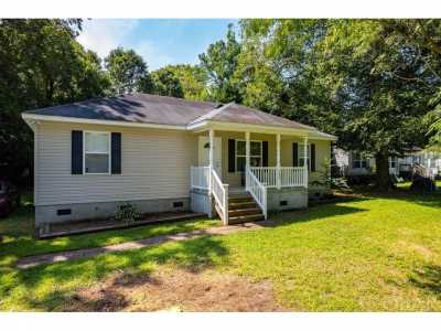 Home For Sale in Moyock, North Carolina