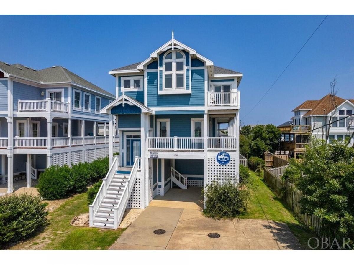 Picture of Home For Sale in Kill Devil Hills, North Carolina, United States