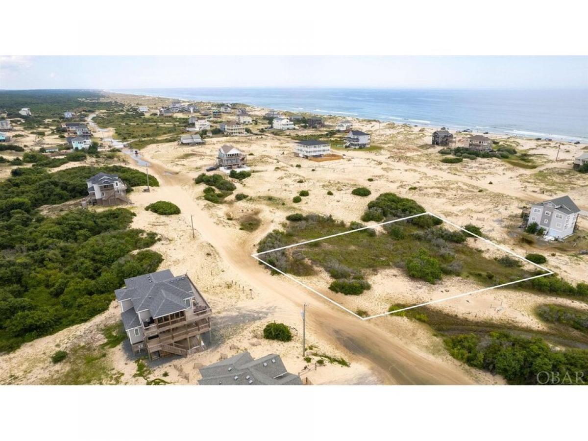 Picture of Residential Land For Sale in Corolla, North Carolina, United States